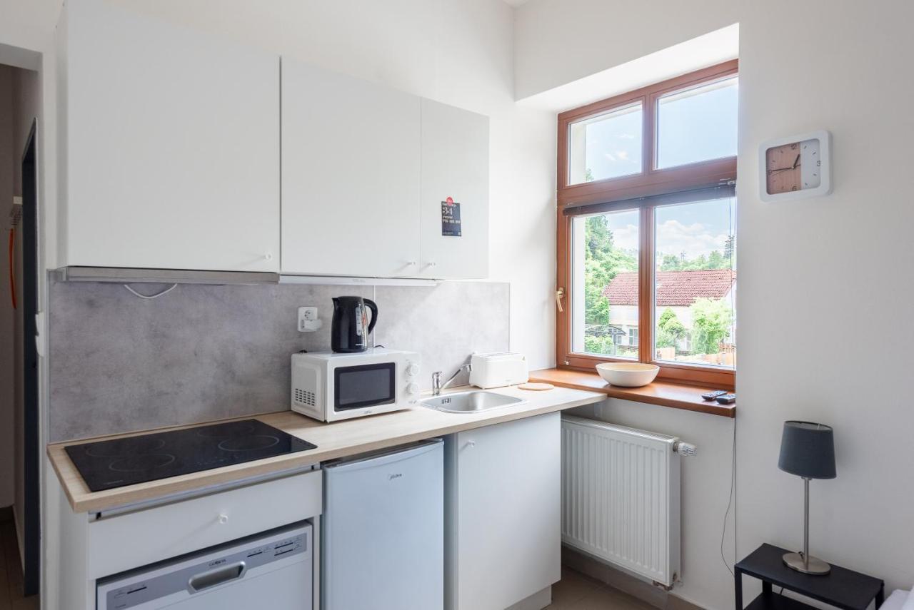 Apartman Muzeum Obchodu كارلستين المظهر الخارجي الصورة