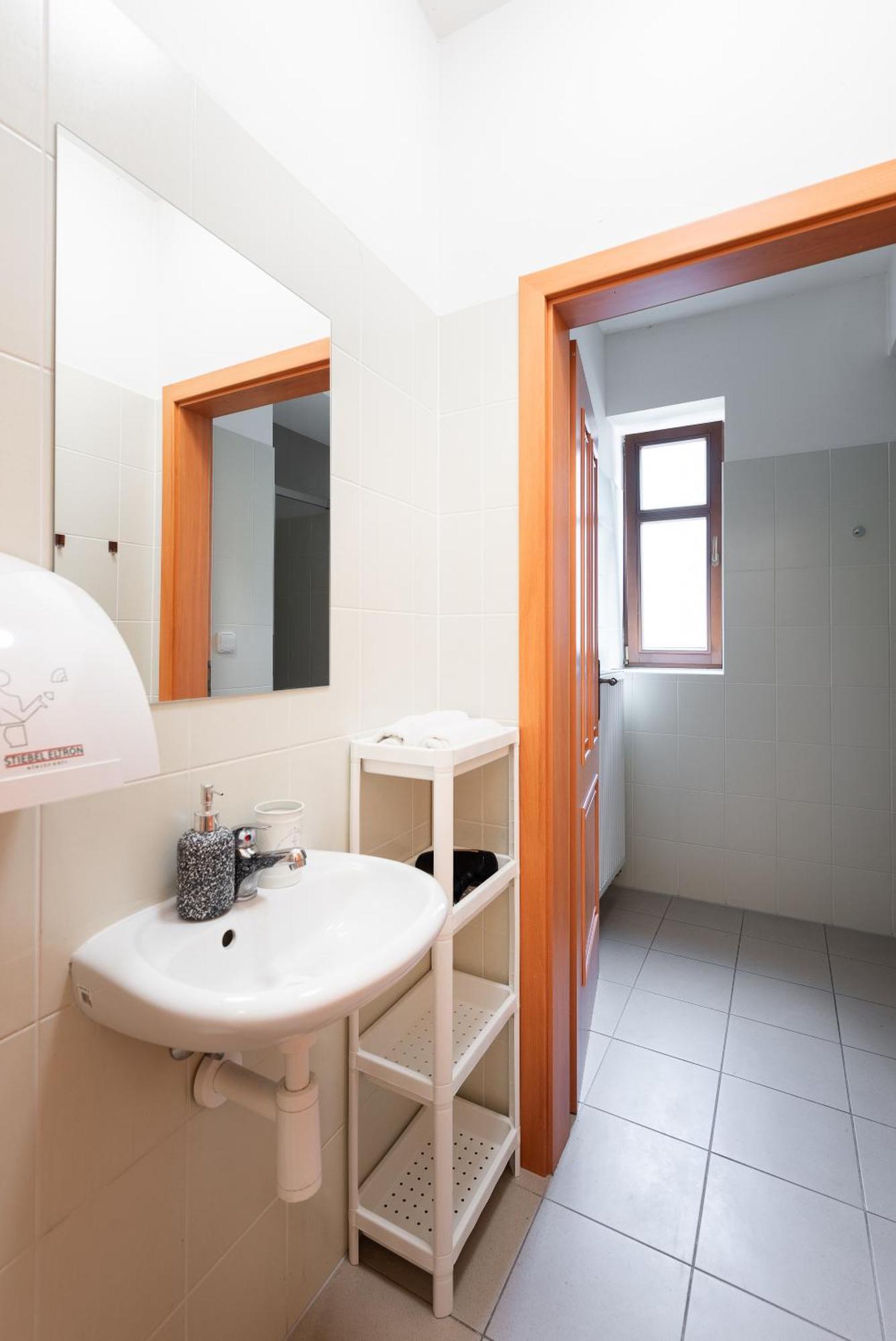 Apartman Muzeum Obchodu كارلستين المظهر الخارجي الصورة