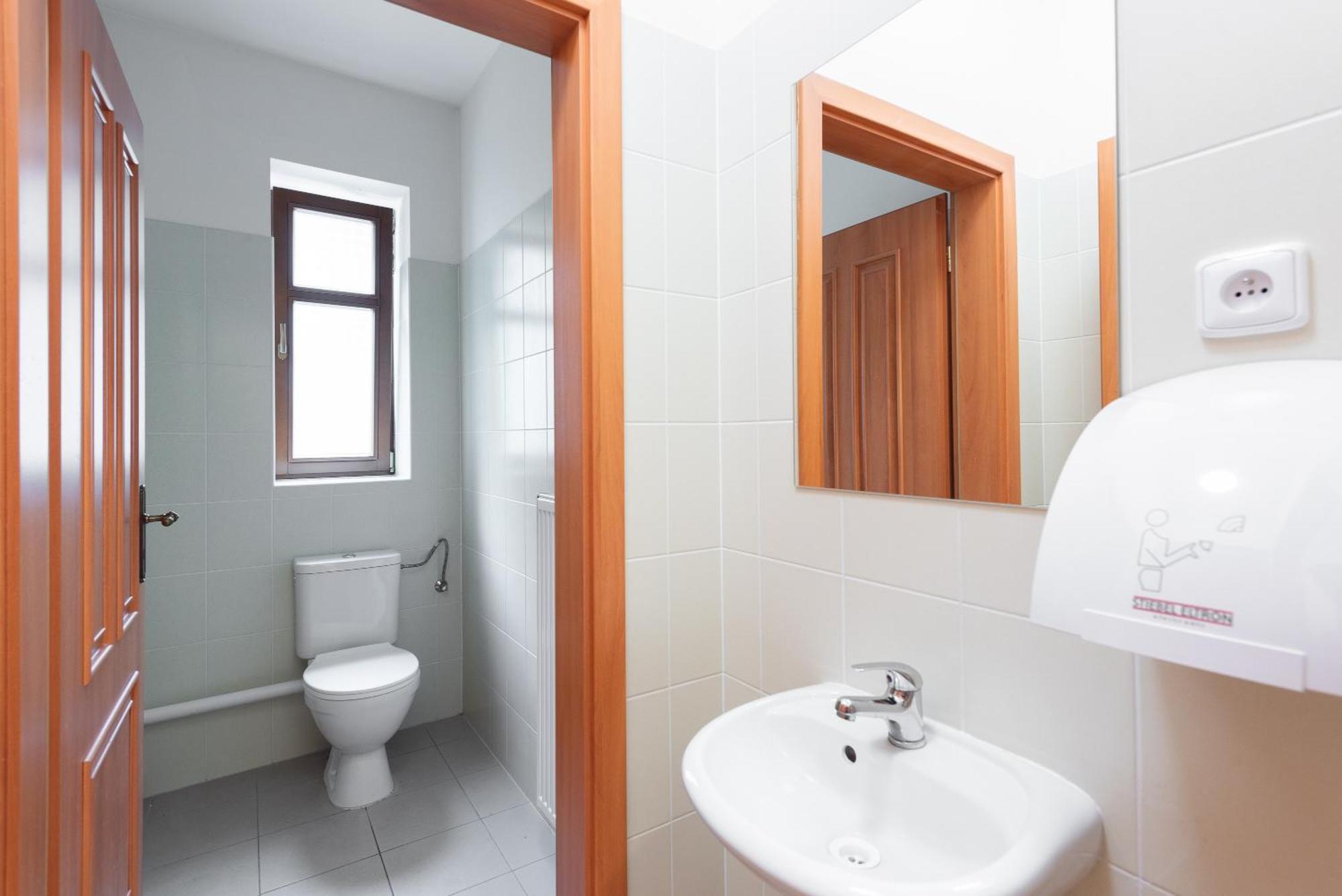 Apartman Muzeum Obchodu كارلستين المظهر الخارجي الصورة